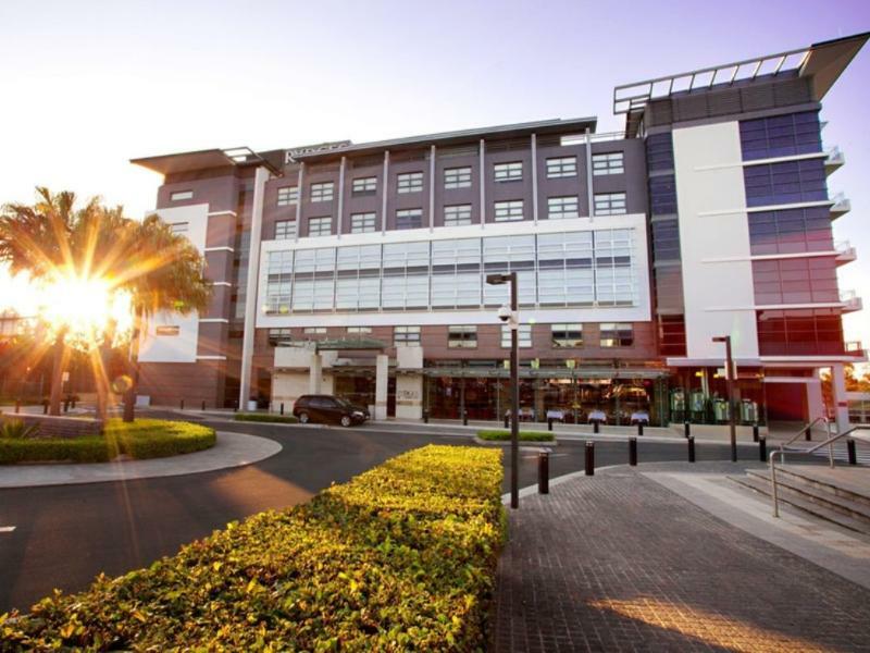 Rydges Campbelltown Hotell Exteriör bild